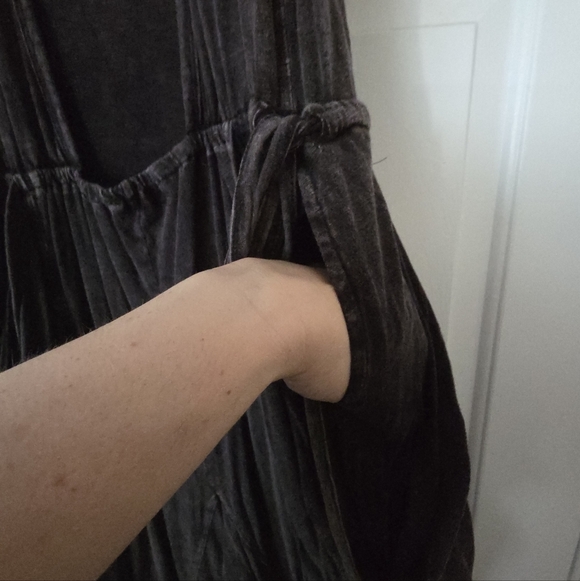 Oli & Hali Soft Jogger Style Jumpsuit Size M Color Light Black New No Tags - Picture 12 of 13